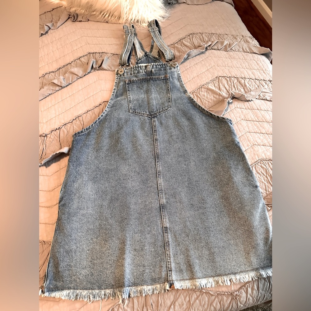 Denim overall jumper, frayed hem